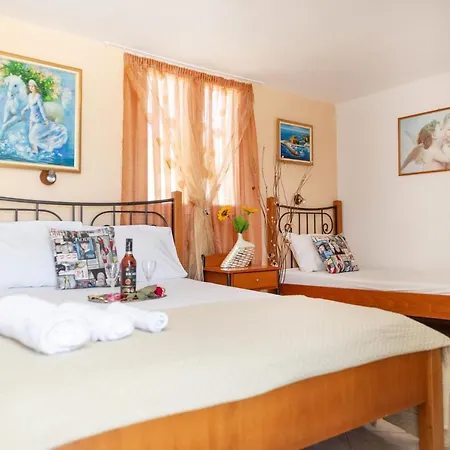 Maria Apartment Naxos City