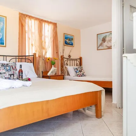Apartment Maria *